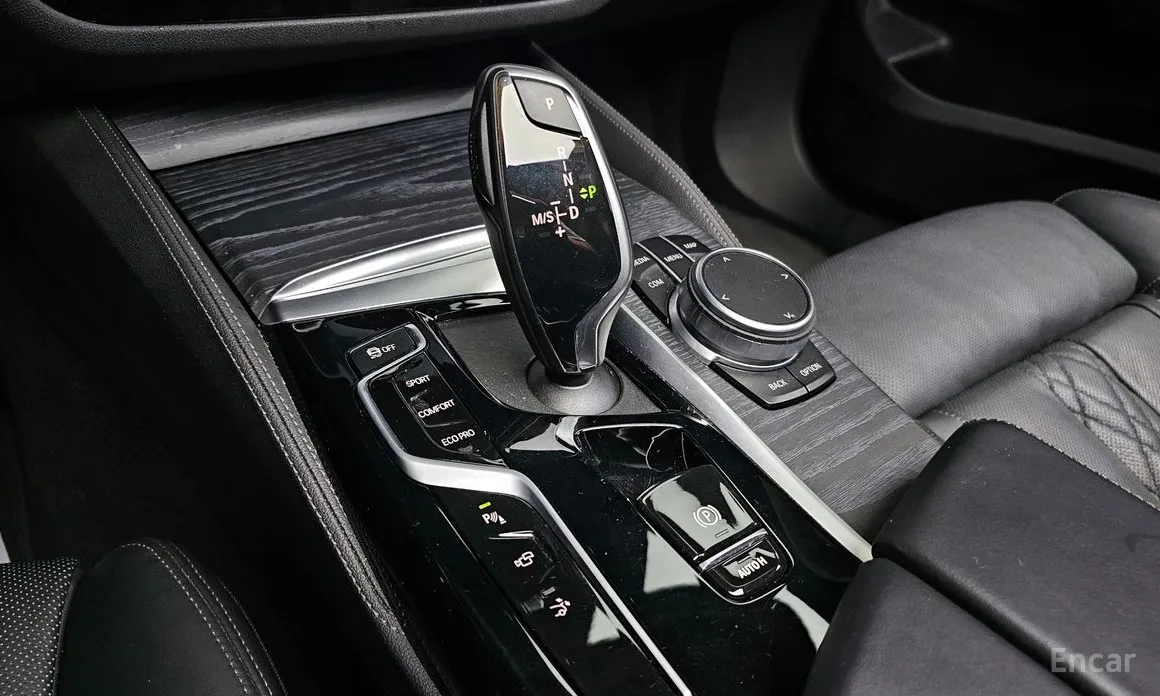 Photo 9 - BMW Gran Turismo