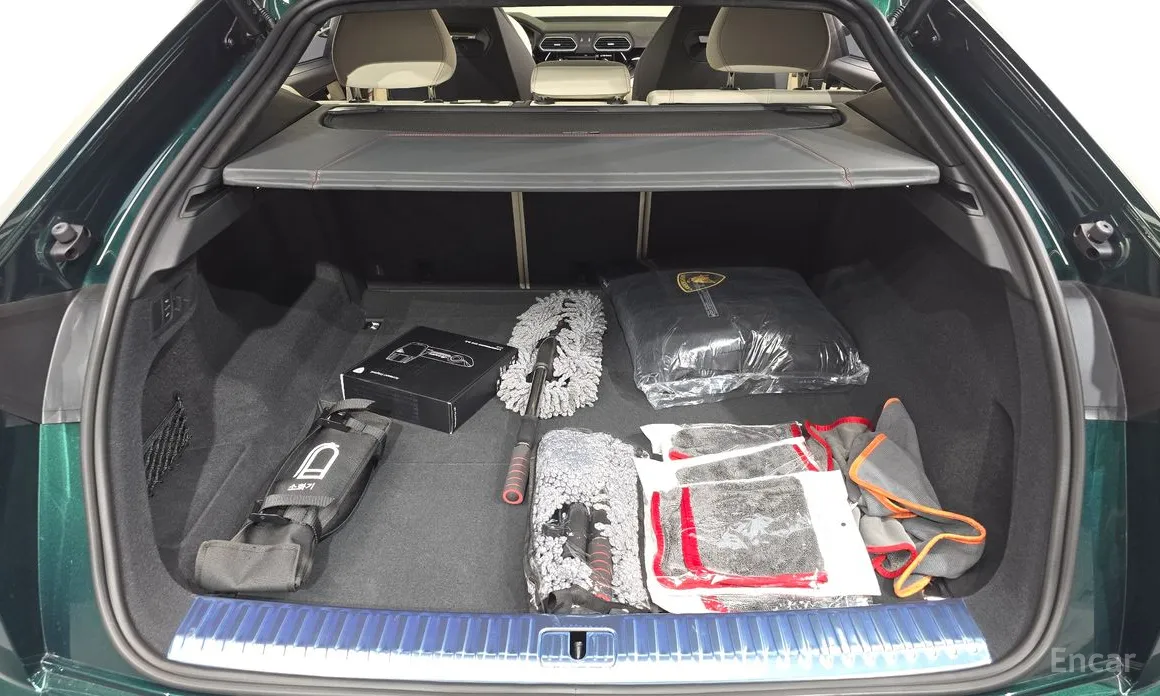 Фото 19 - Lamborghini Urus