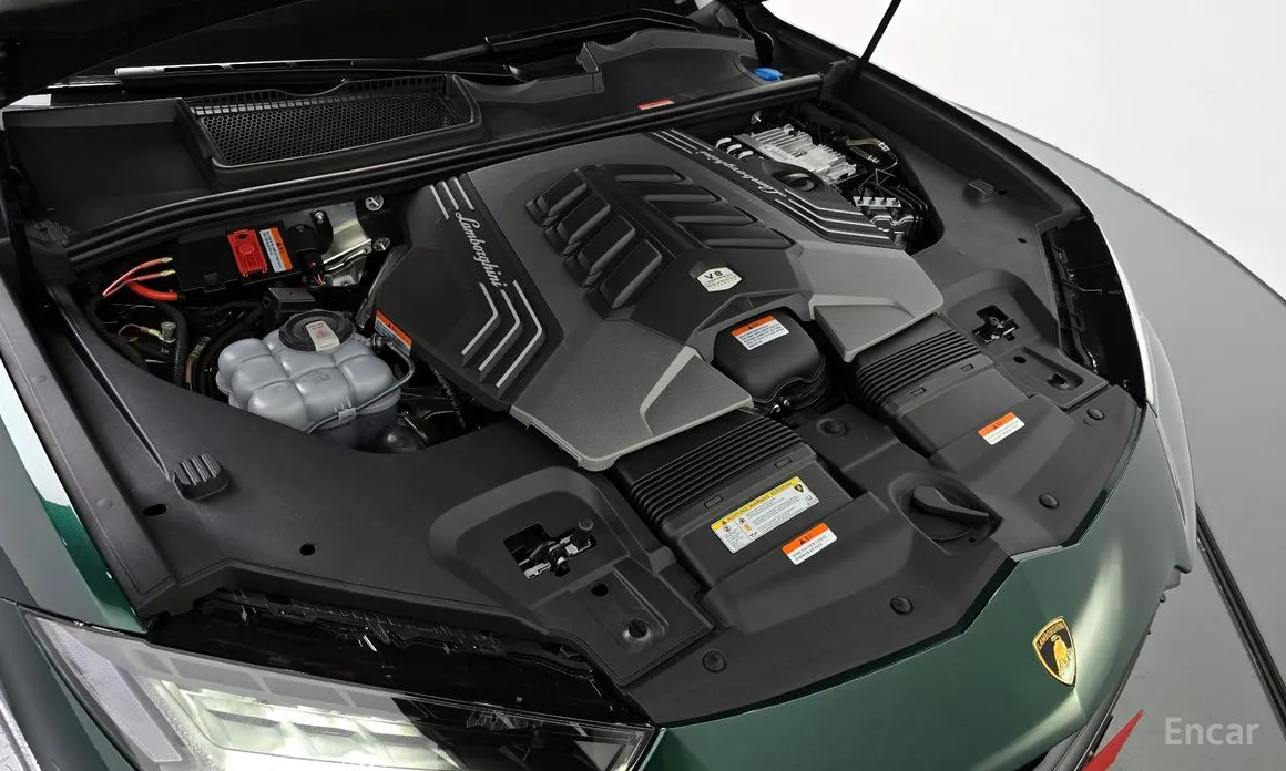 Фото 6 - Lamborghini Urus