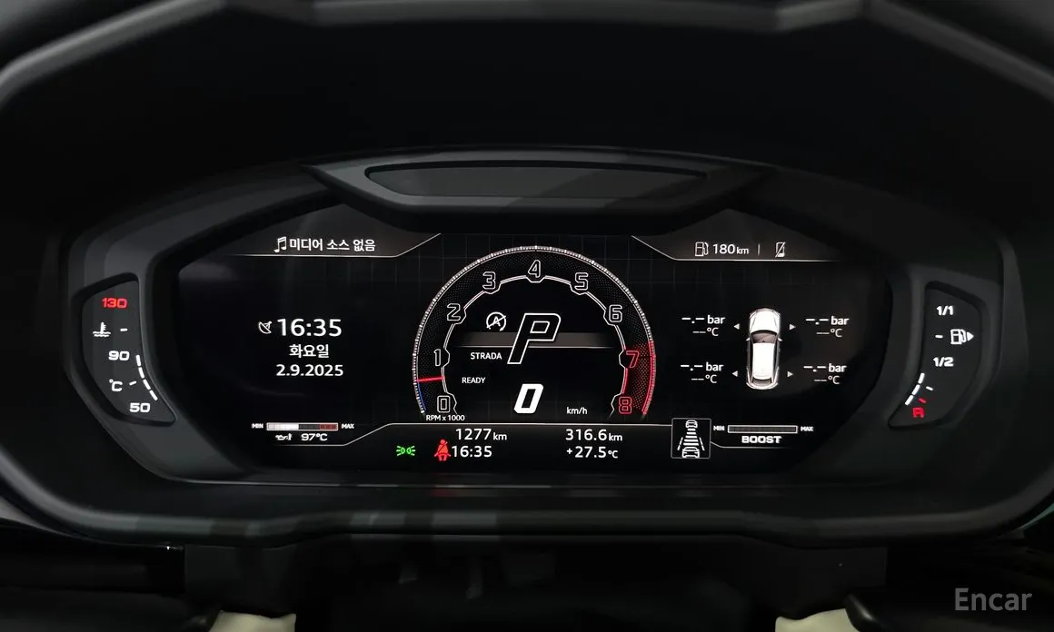 Фото 8 - Lamborghini Urus