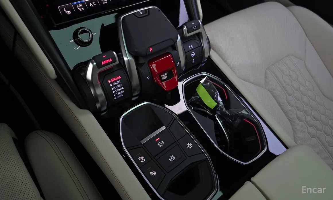 Фото 9 - Lamborghini Urus