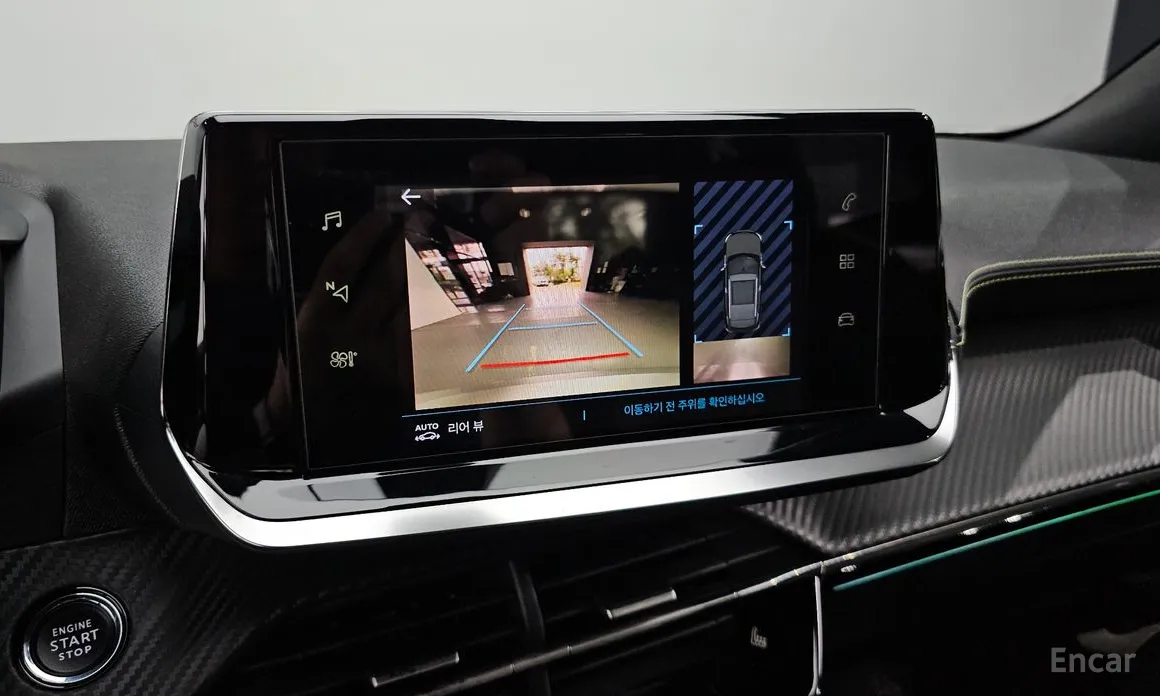 Фото 18 - Peugeot 2008