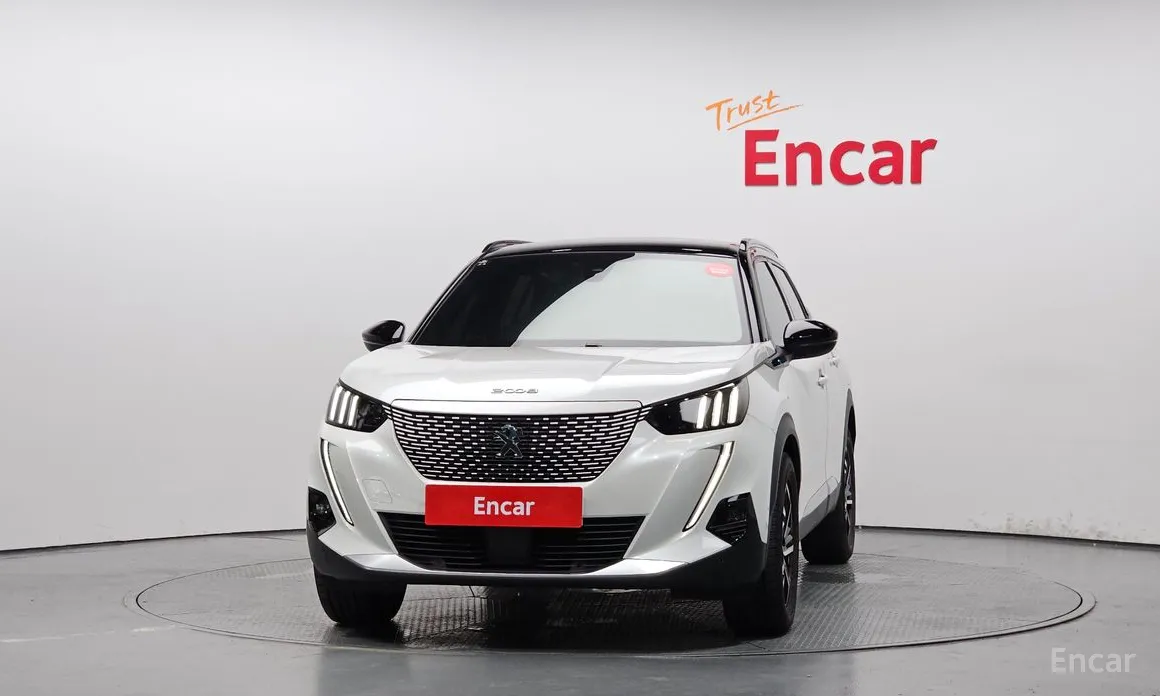 Фото 3 - Peugeot 2008