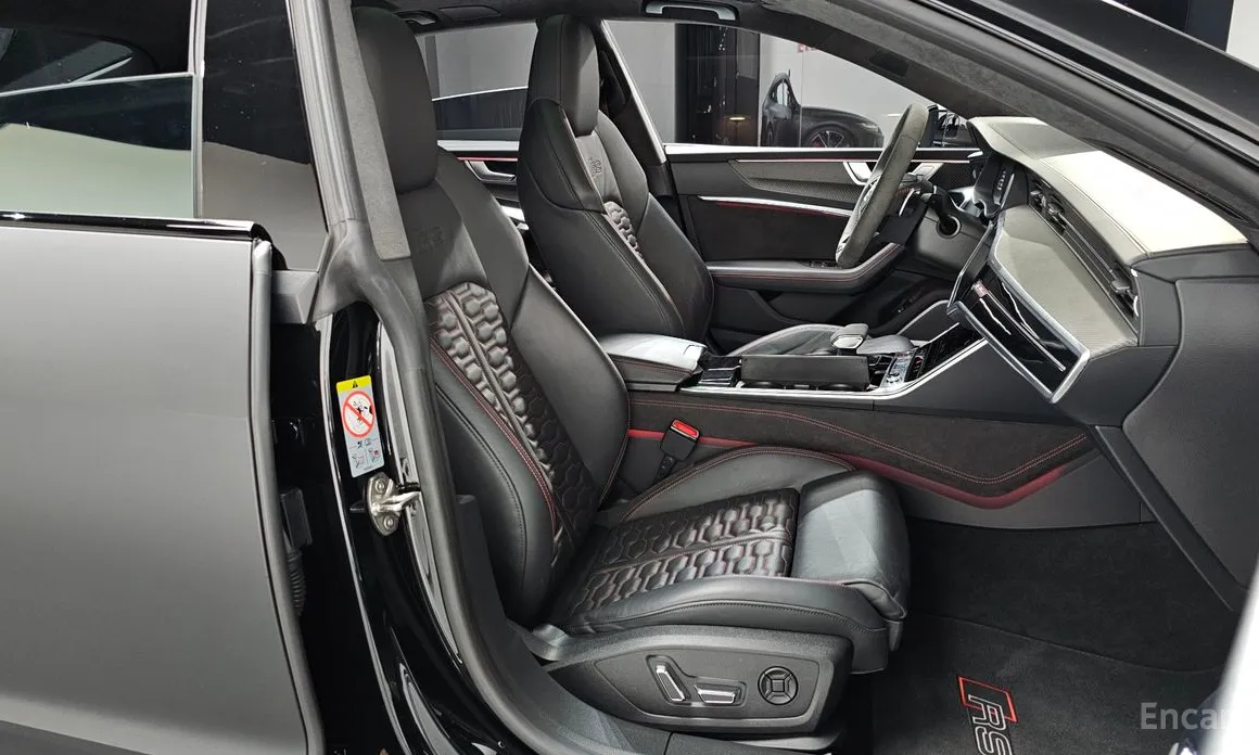 Фото 10 - Audi RS 7