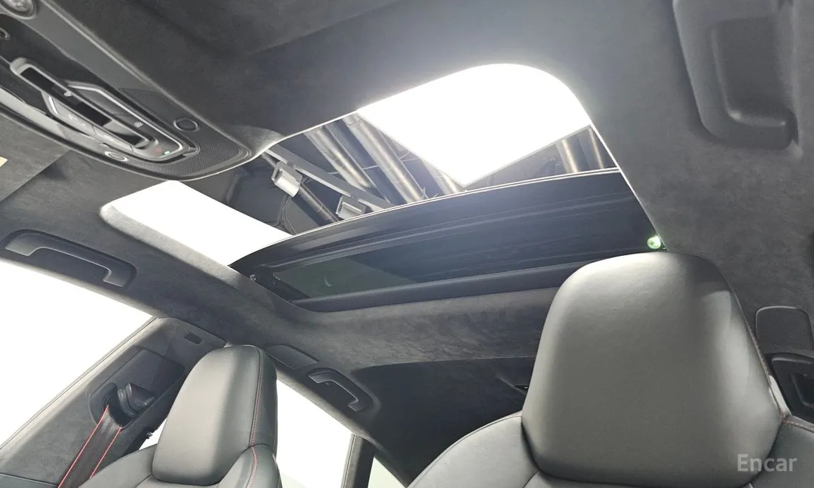 Фото 18 - Audi RS 7