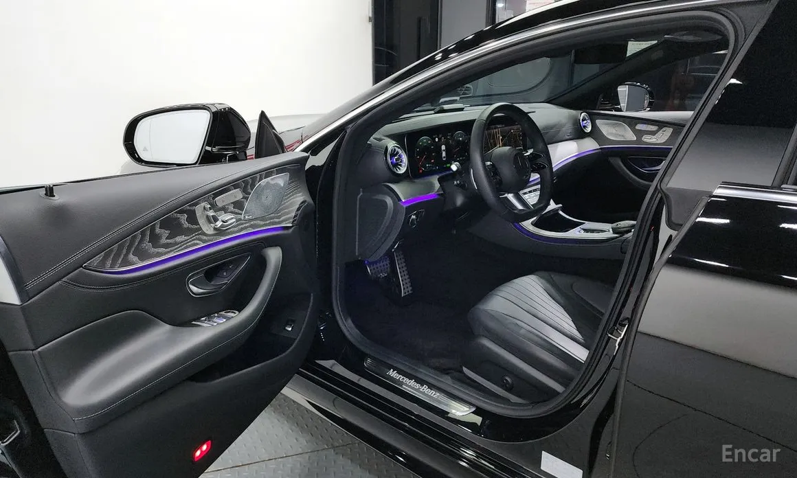 Фото 10 - Mercedes-Benz CLS-Class