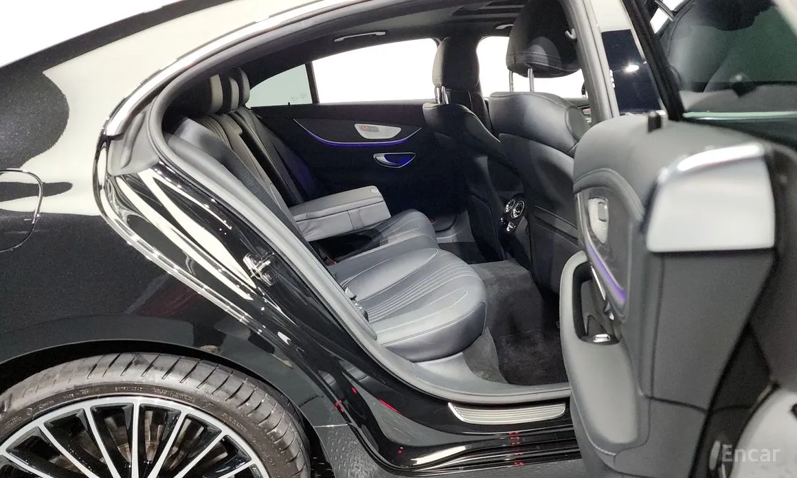 Фото 12 - Mercedes-Benz CLS-Class