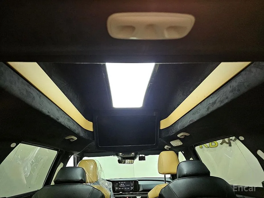 Фото 18 - Kia Carnival