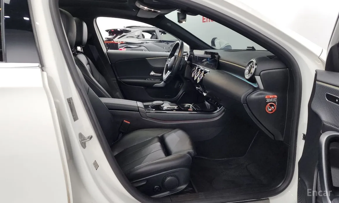 Фото 11 - Mercedes-Benz A-Class