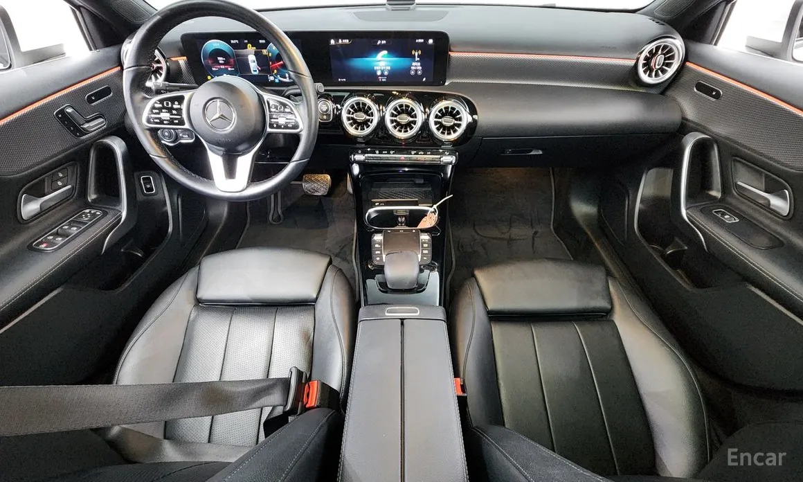 Фото 7 - Mercedes-Benz A-Class