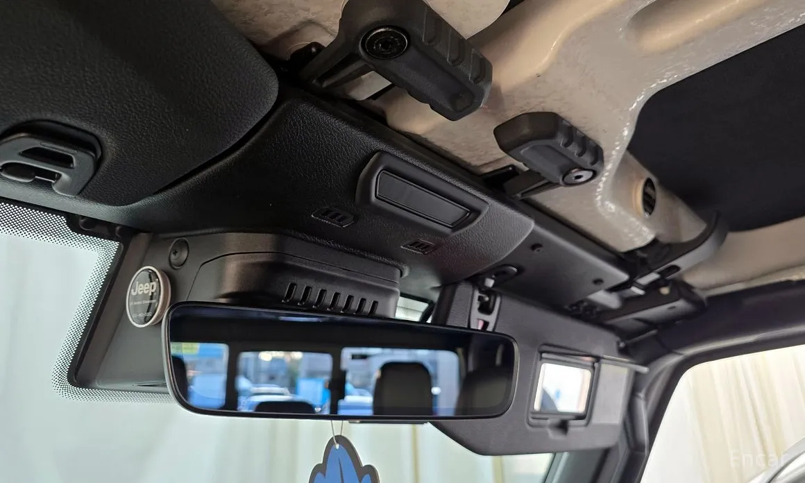 Фото 18 - Jeep Gladiator