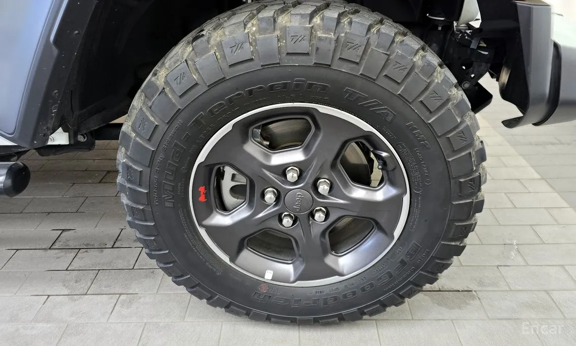 Фото 5 - Jeep Gladiator