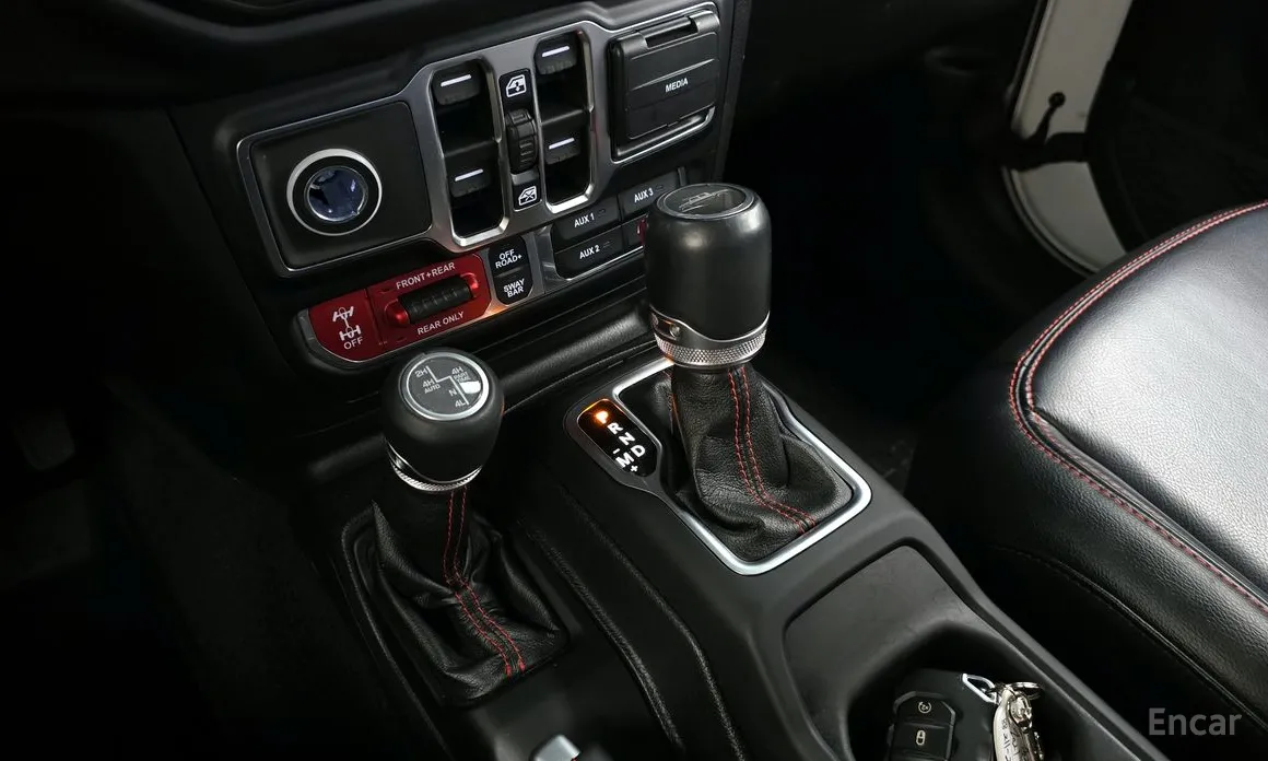 Фото 9 - Jeep Gladiator