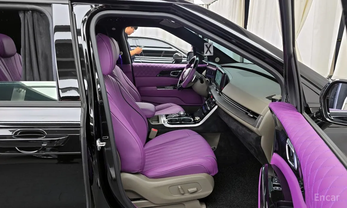 Фото 11 - Kia Carnival