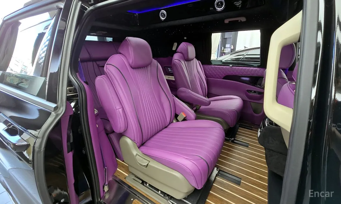 Фото 12 - Kia Carnival