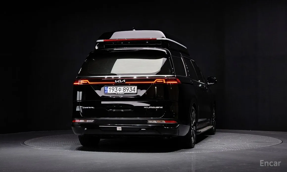 Фото 4 - Kia Carnival