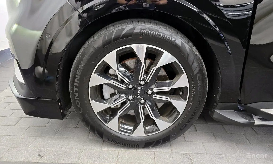 Фото 5 - Kia Carnival