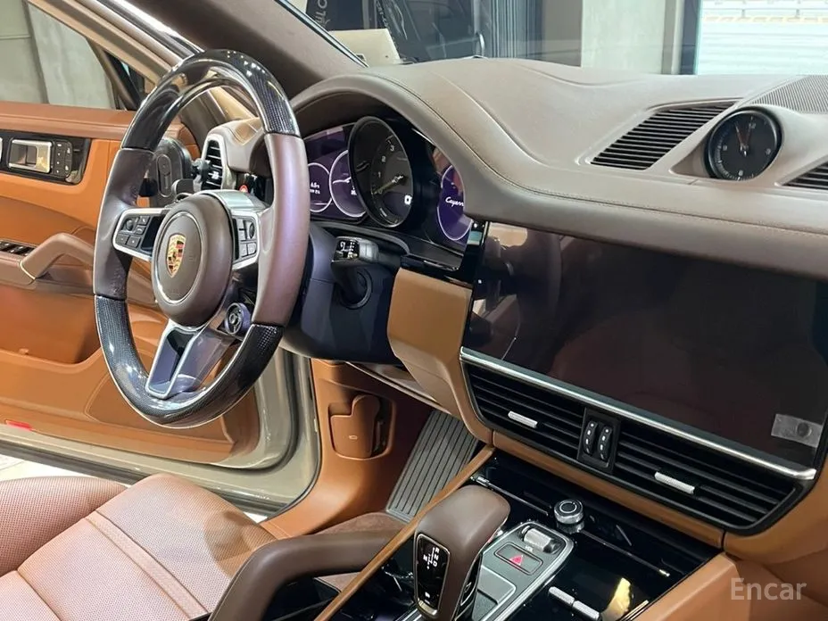 Фото 12 - Porsche Cayenne
