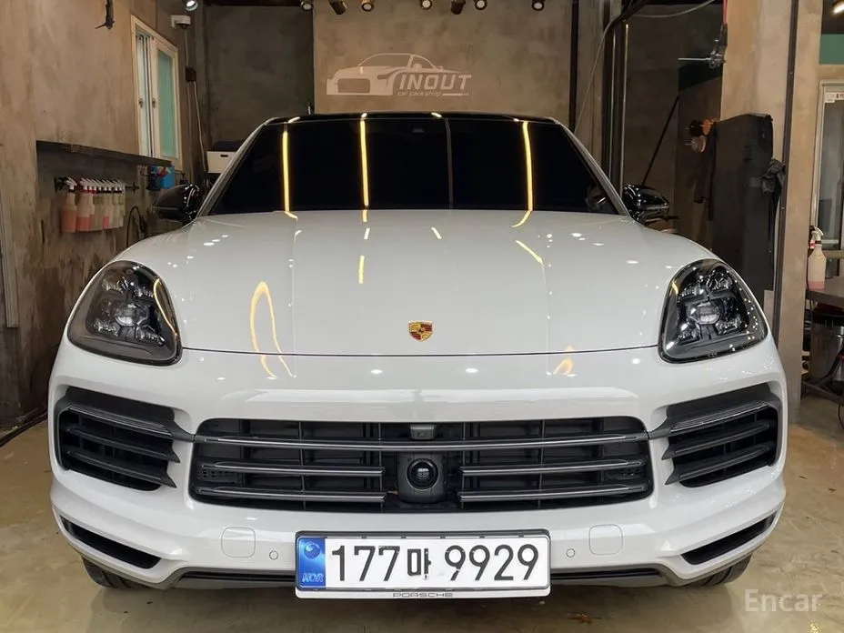 Фото 2 - Porsche Cayenne