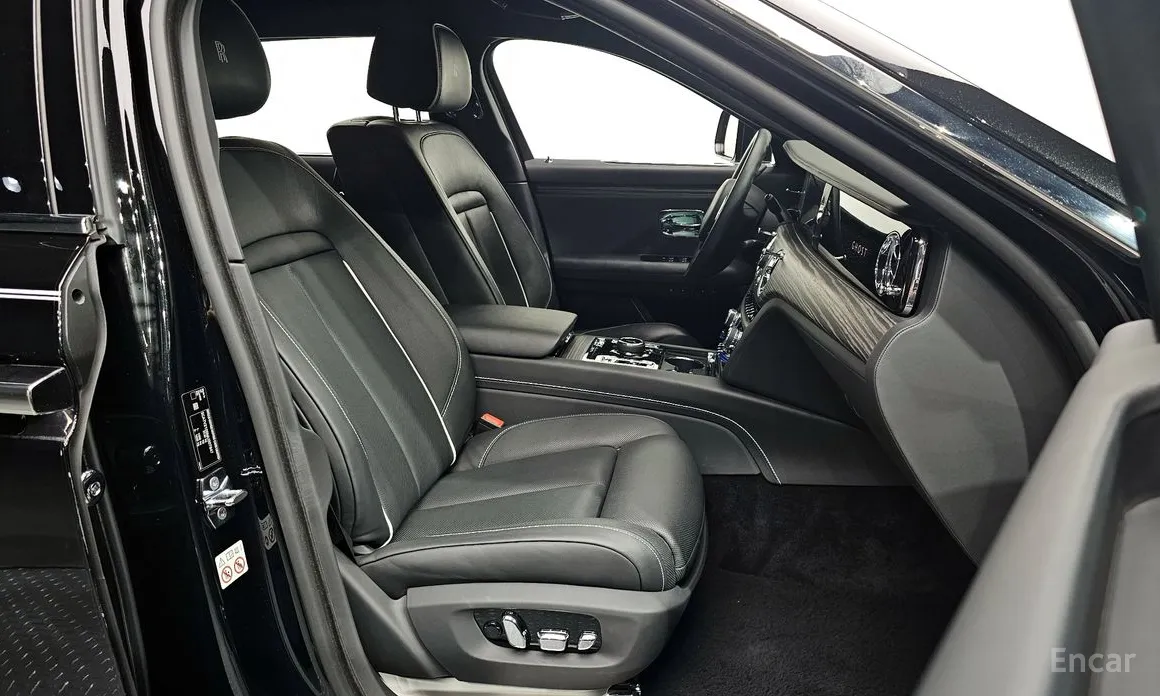 Фото 10 - Rolls-Royce Ghost