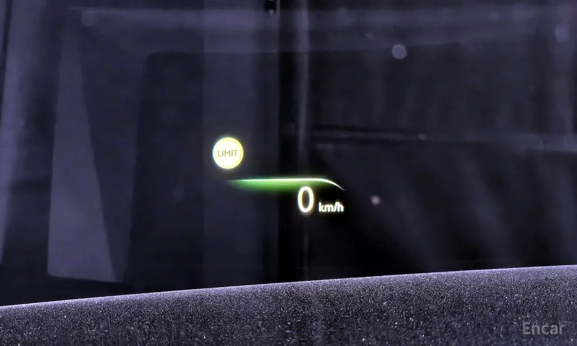 Фото 18 - Rolls-Royce Ghost