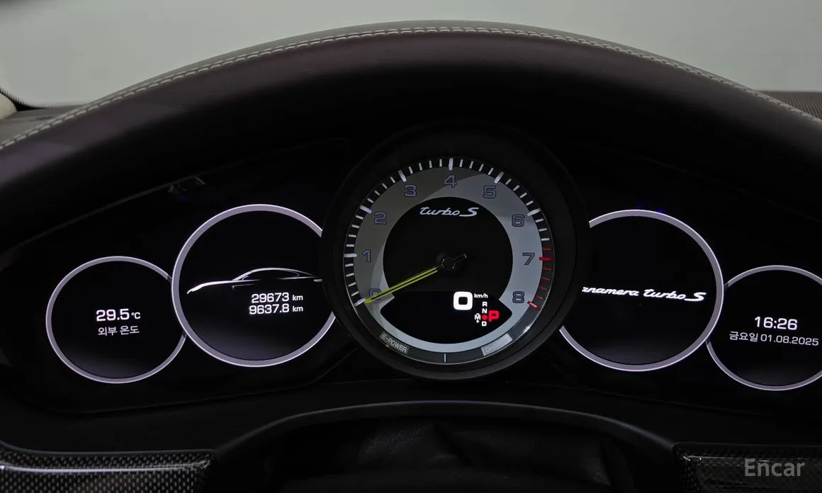 Фото 8 - Porsche Panamera