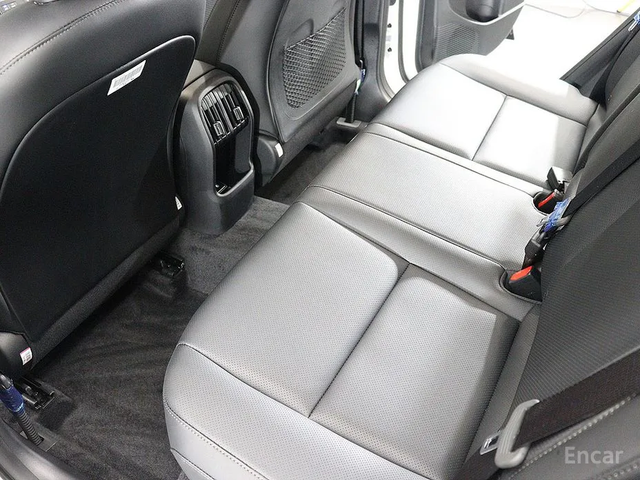 Фото 17 - Hyundai Kona