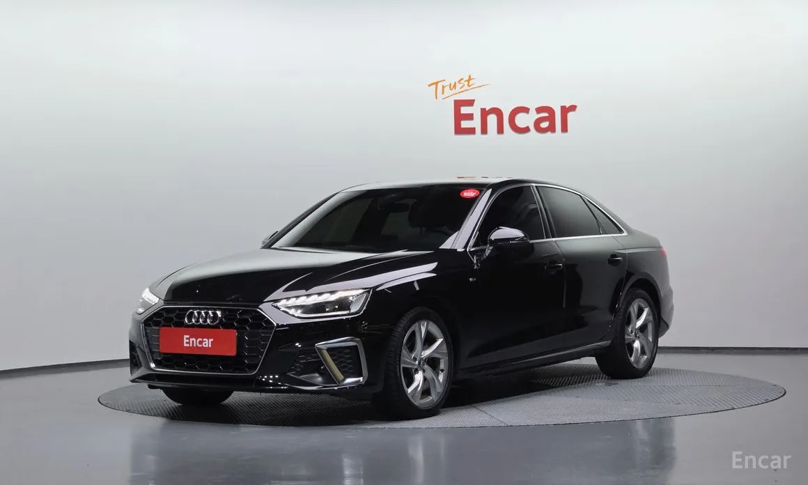 Фото 1 - Audi A4