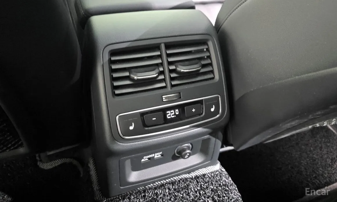 Фото 18 - Audi A4