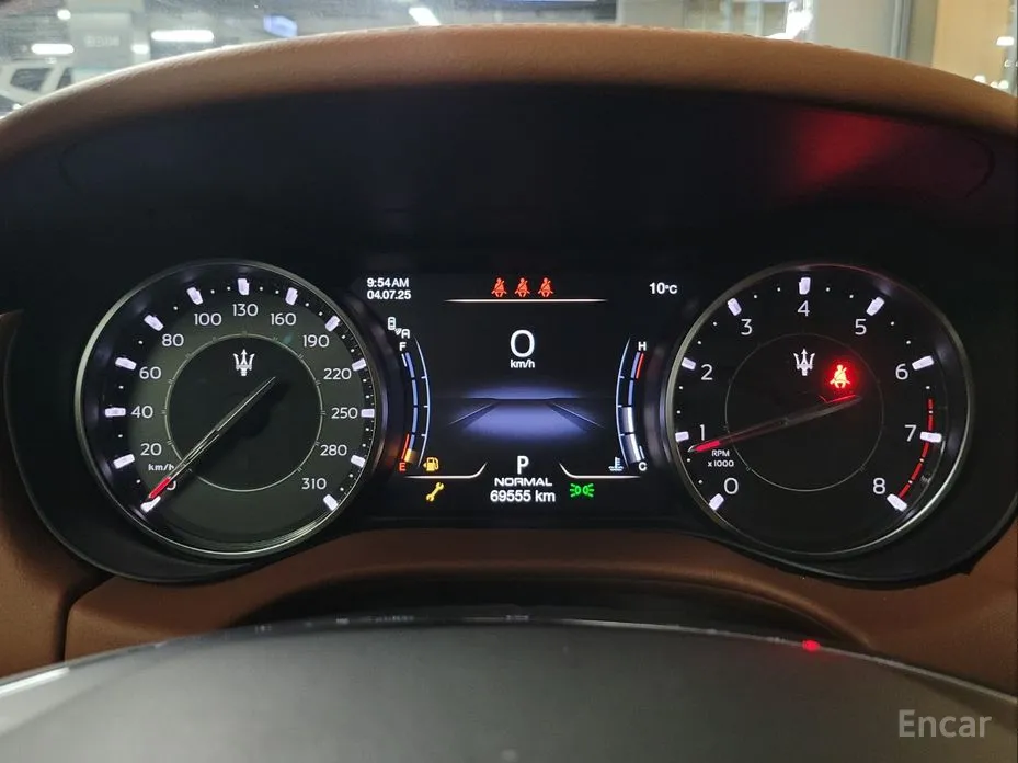 Фото 11 - Maserati Ghibli