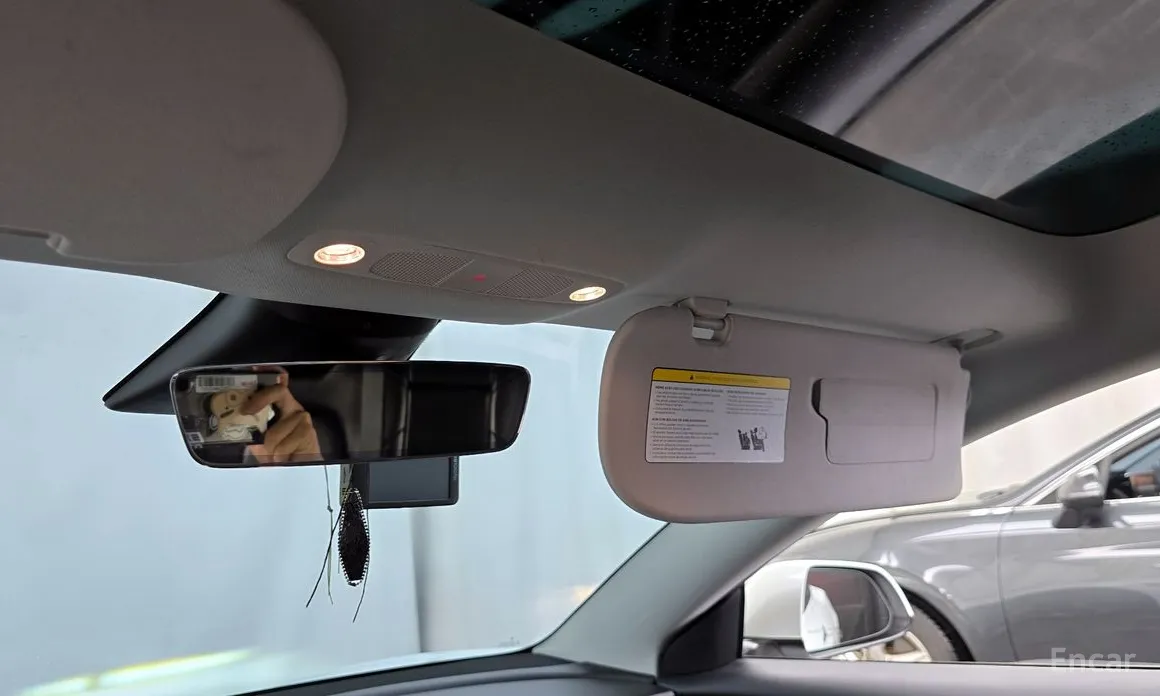 Фото 17 - Tesla Model 3