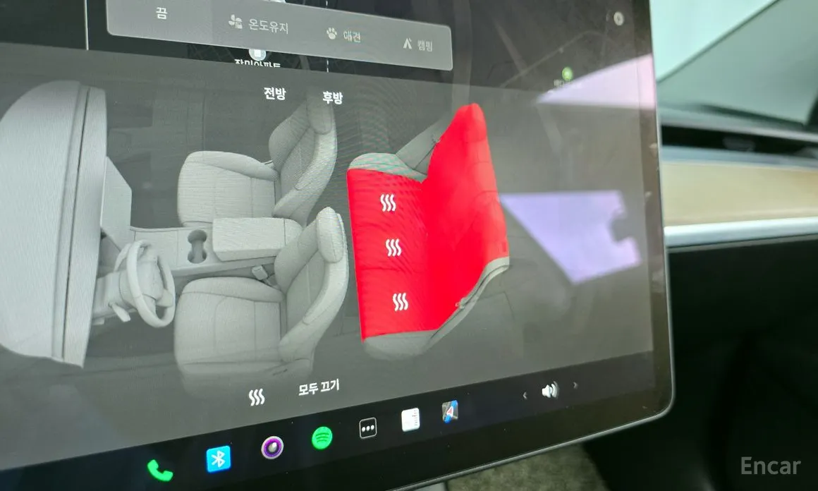 Фото 19 - Tesla Model 3