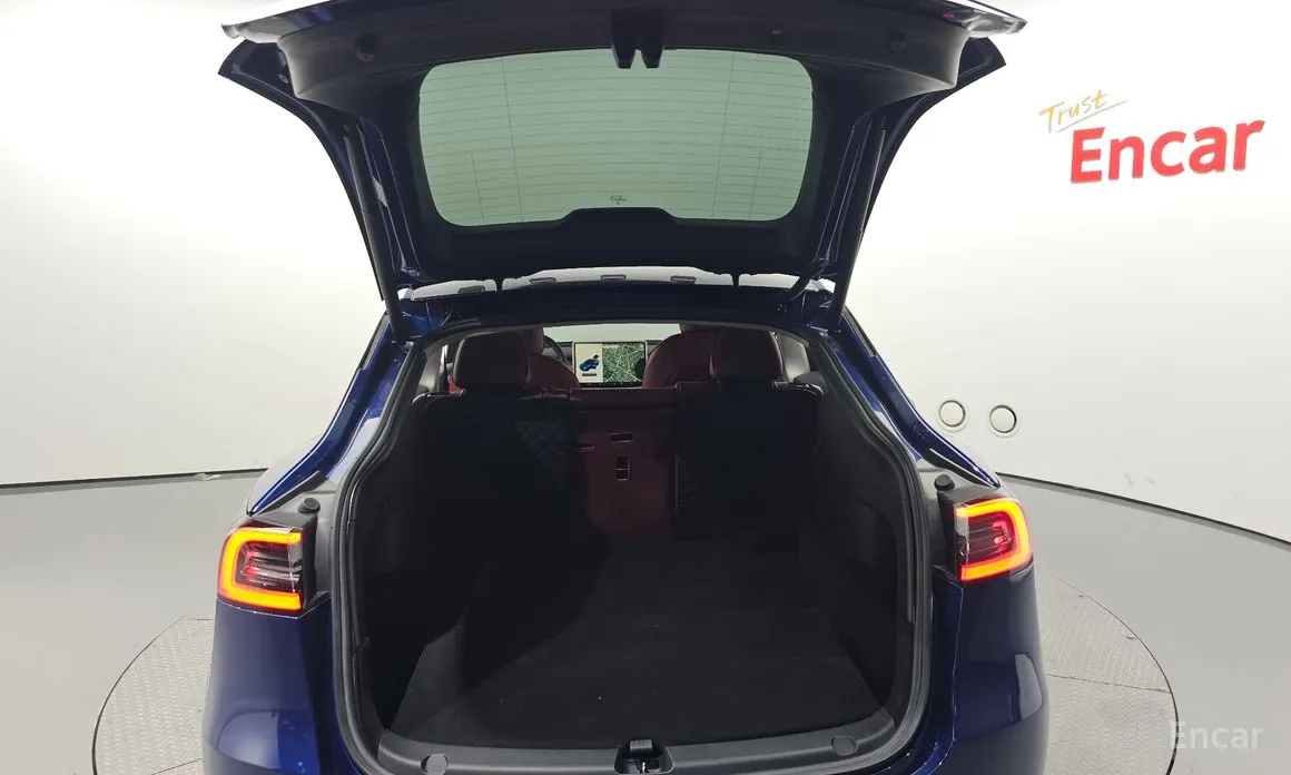 Фото 20 - Tesla Model Y