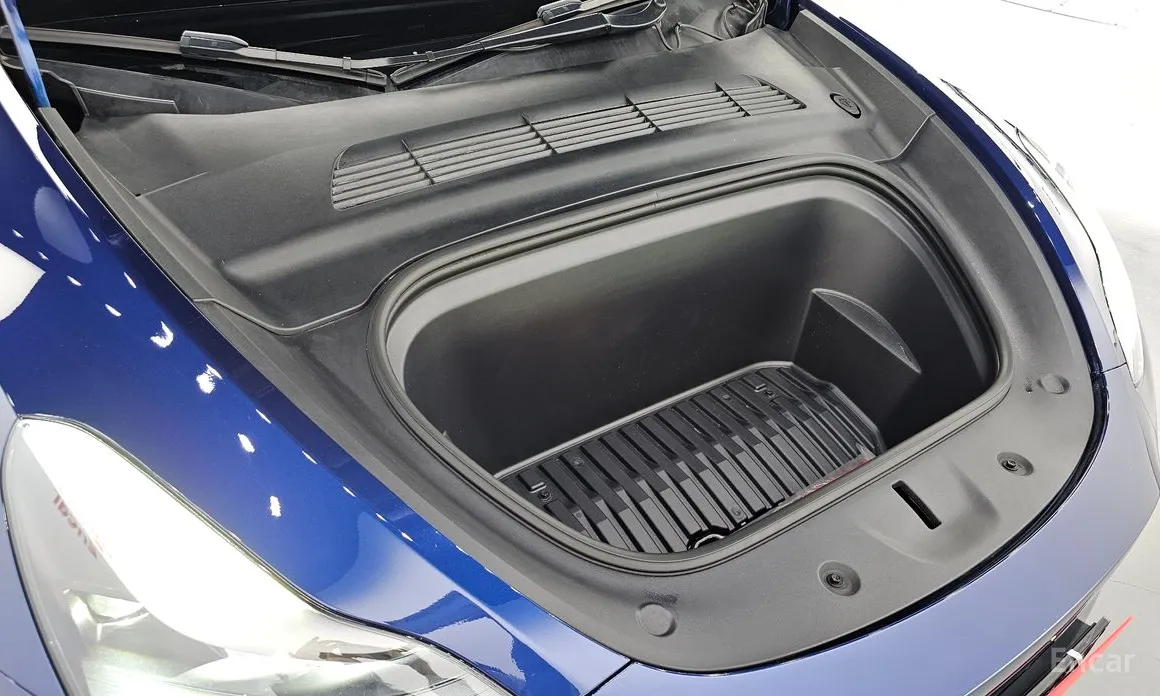 Фото 6 - Tesla Model Y