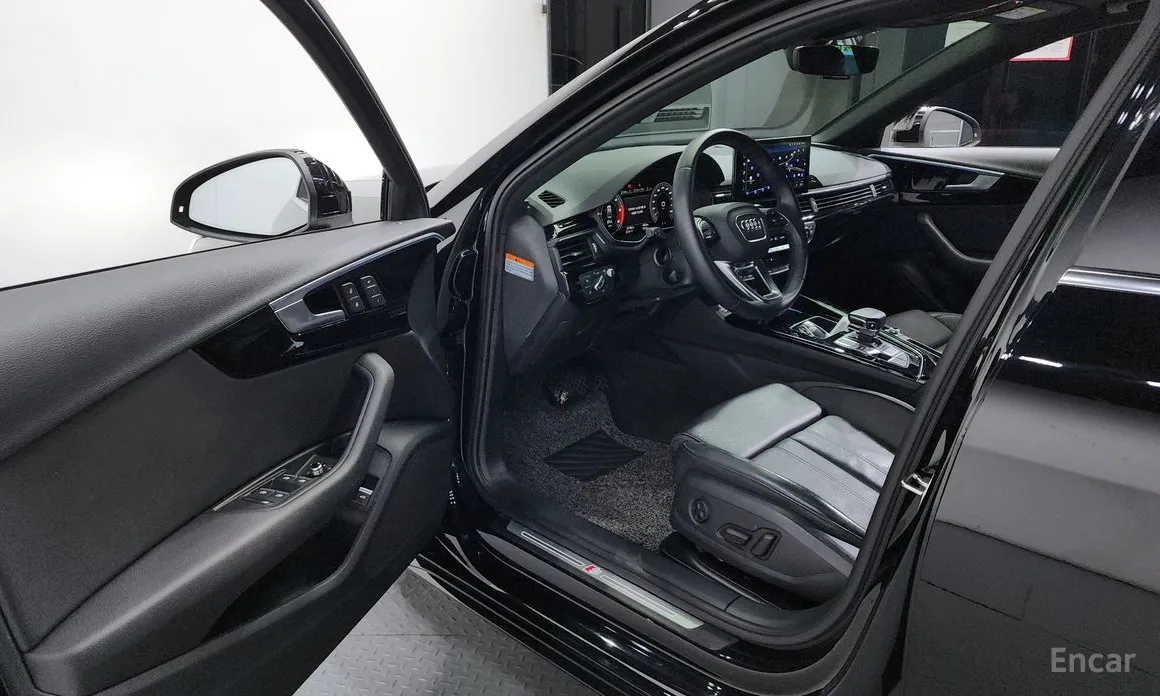 Фото 10 - Audi A4