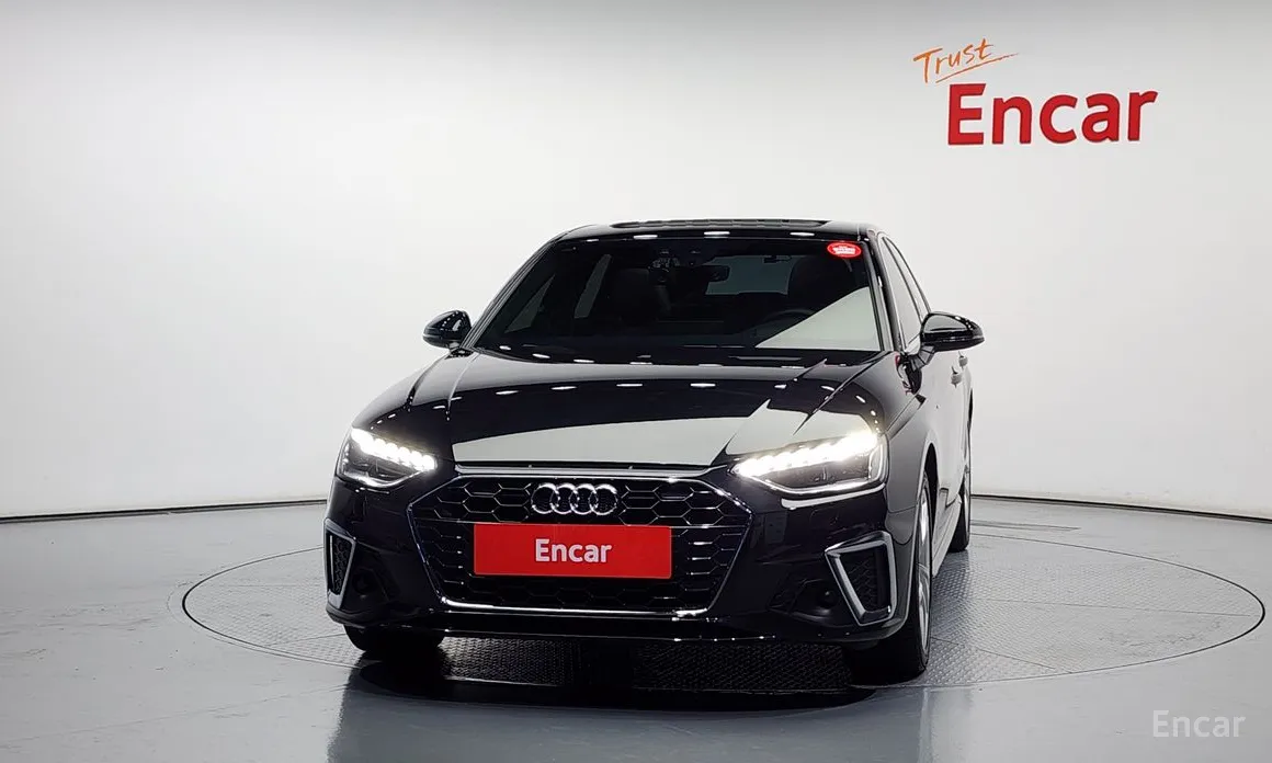 Фото 3 - Audi A4