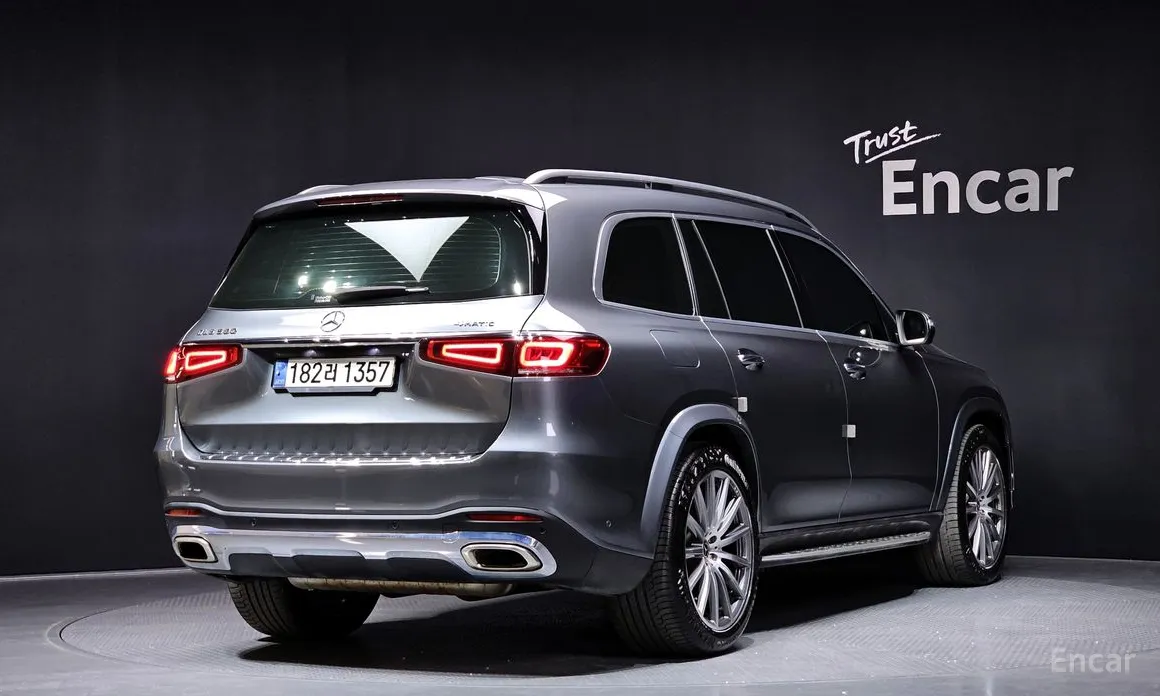 Фото 2 - Mercedes-Benz GLS-Class