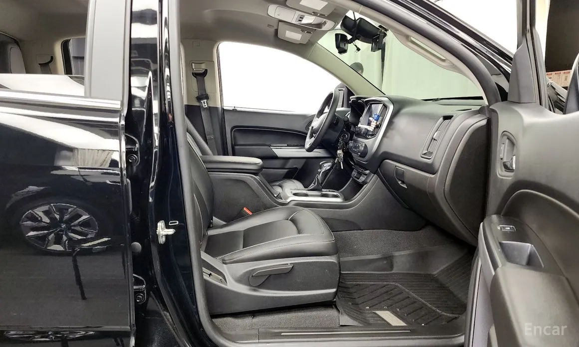 Фото 11 - Chevrolet Colorado