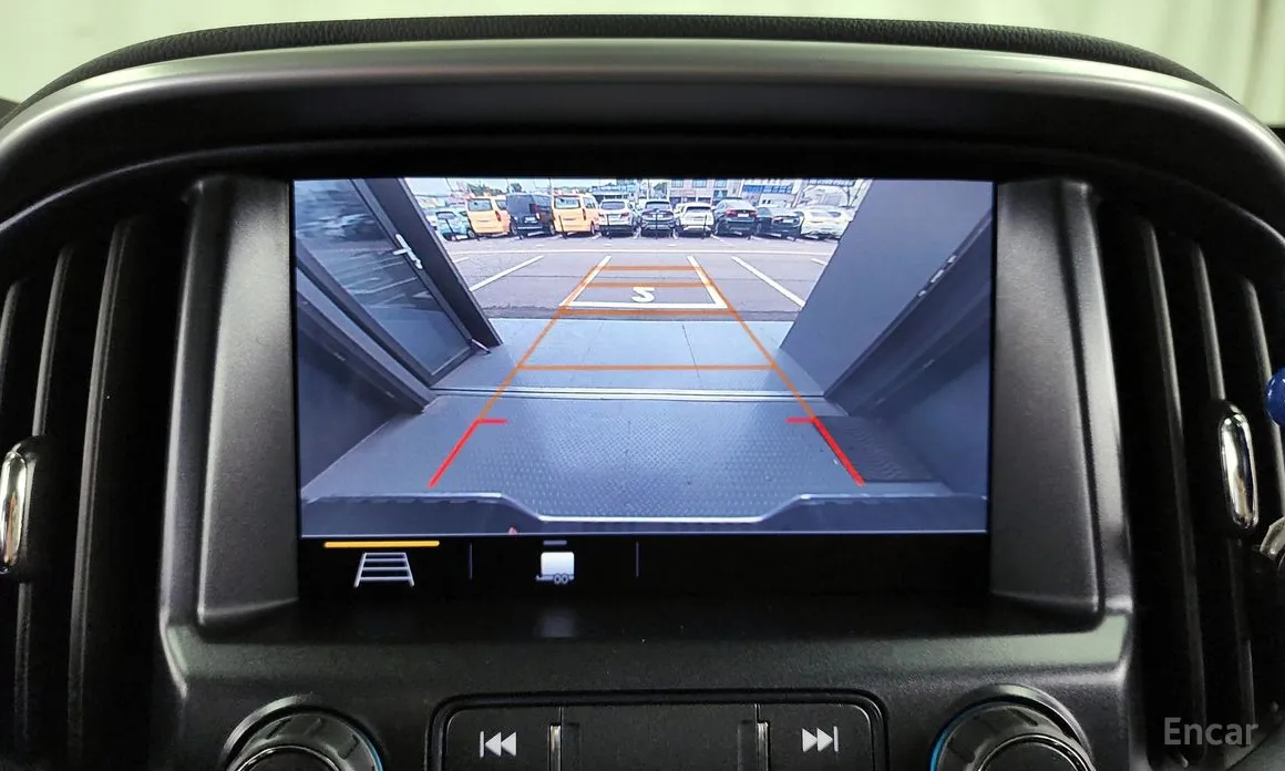 Фото 15 - Chevrolet Colorado