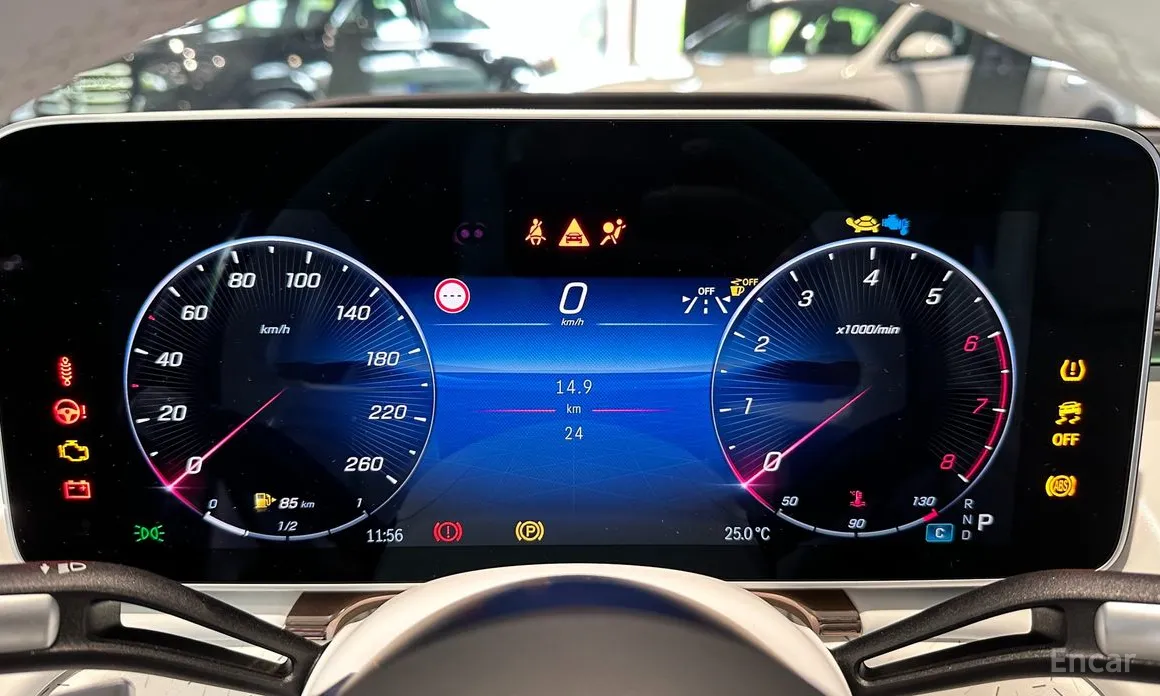 Фото 8 - Mercedes-Benz S-Class