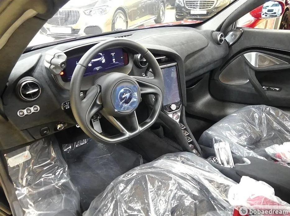 Фото 19 - McLaren 750S