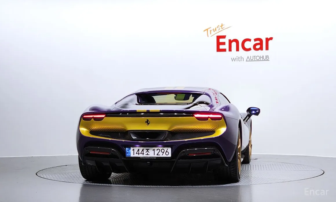 Фото 4 - Ferrari 296