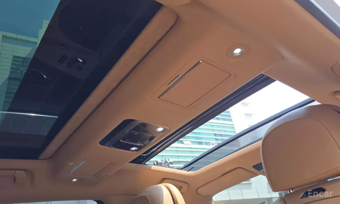 Фото 10 - Bentley Flying Spur