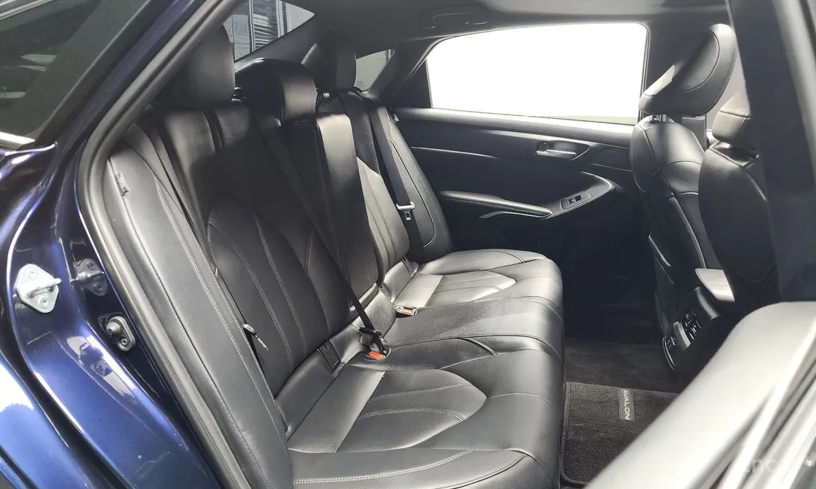 Фото 12 - Toyota Avalon