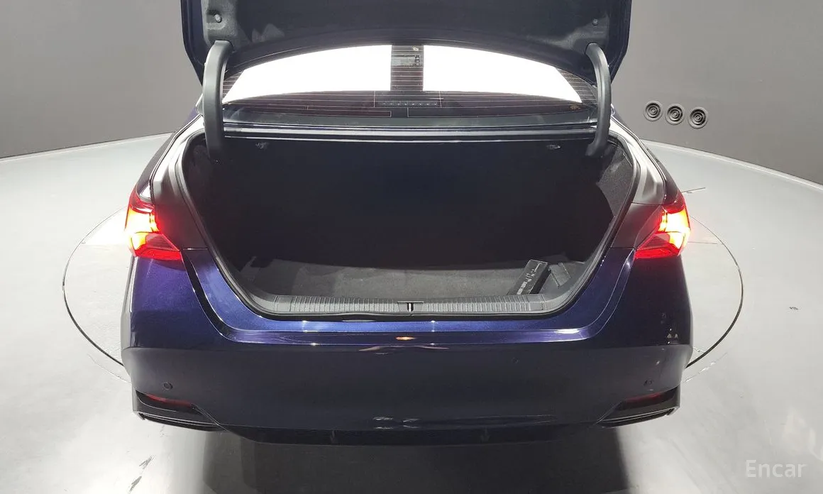 Фото 20 - Toyota Avalon