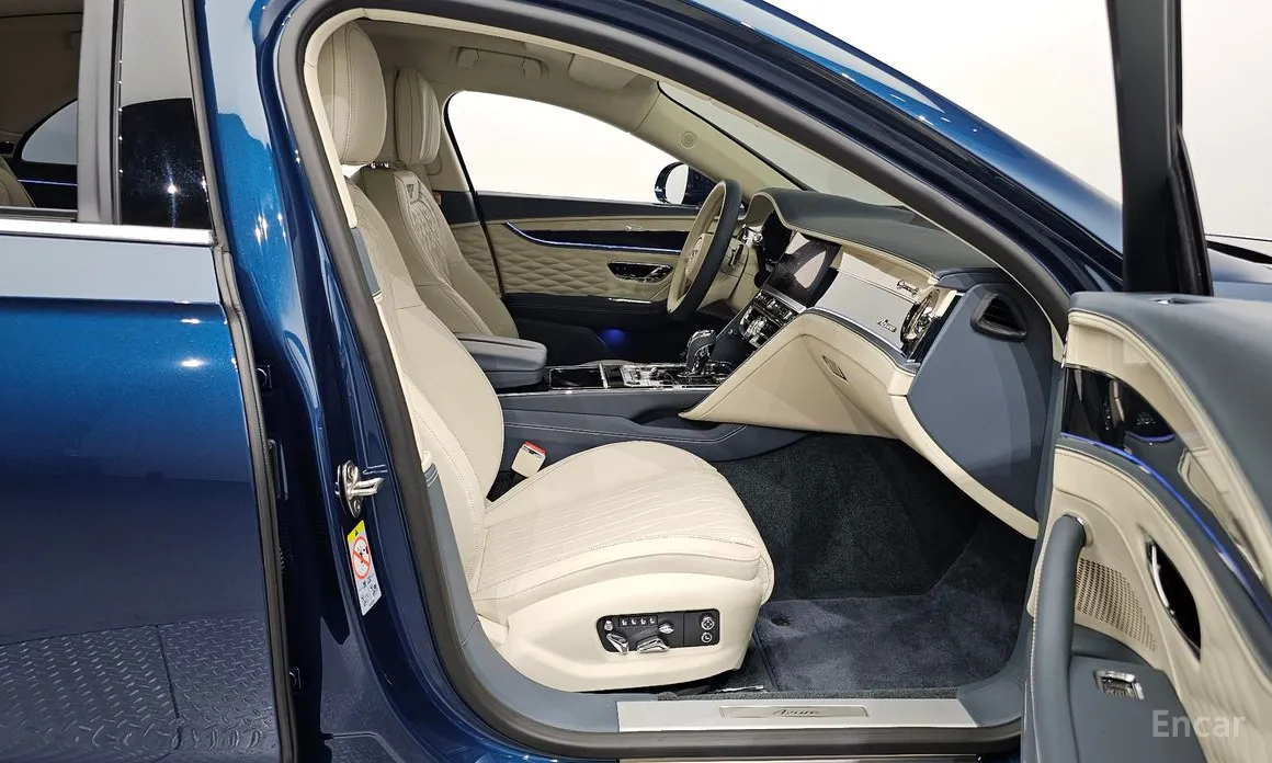 Фото 11 - Bentley Flying Spur