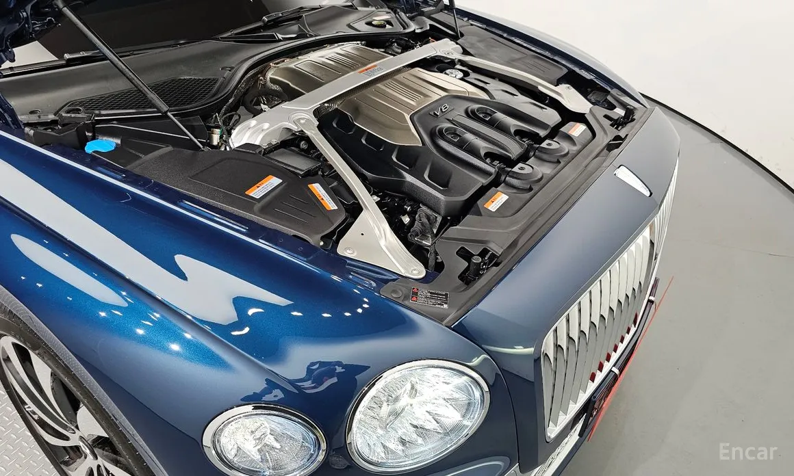 Фото 6 - Bentley Flying Spur