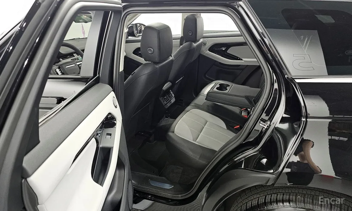 Photo 12 - Land Rover Range Rover Evoque