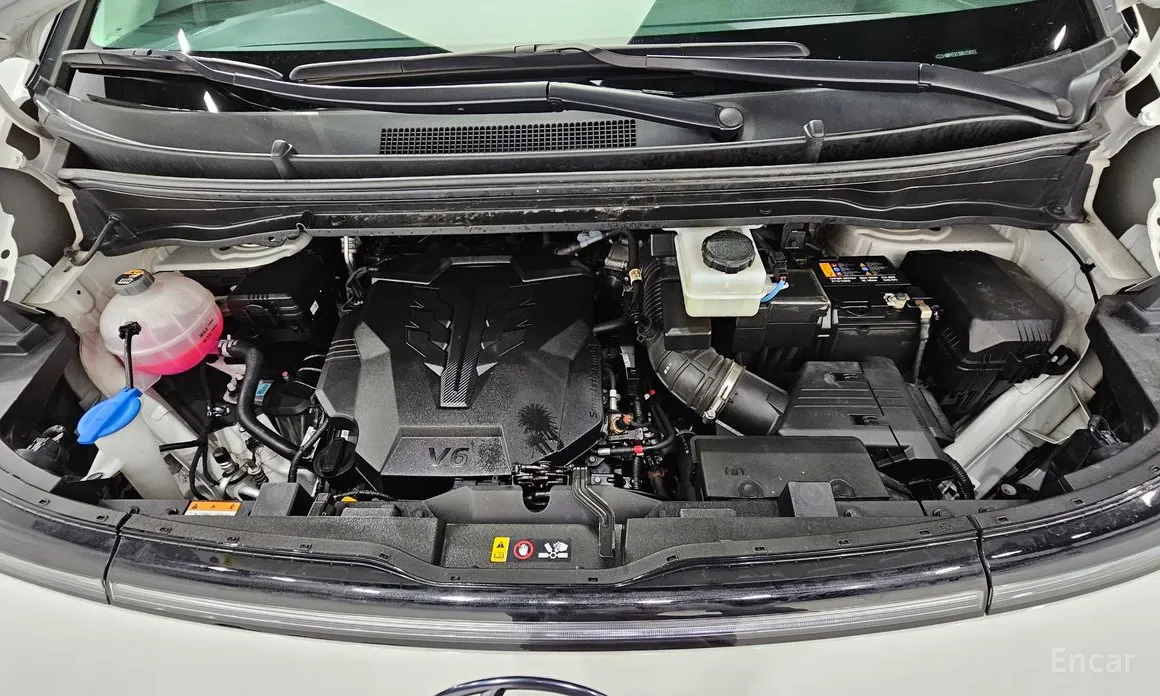 Фото 6 - Hyundai Staria