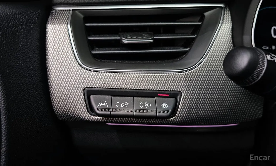 Фото 18 - Renault XM3